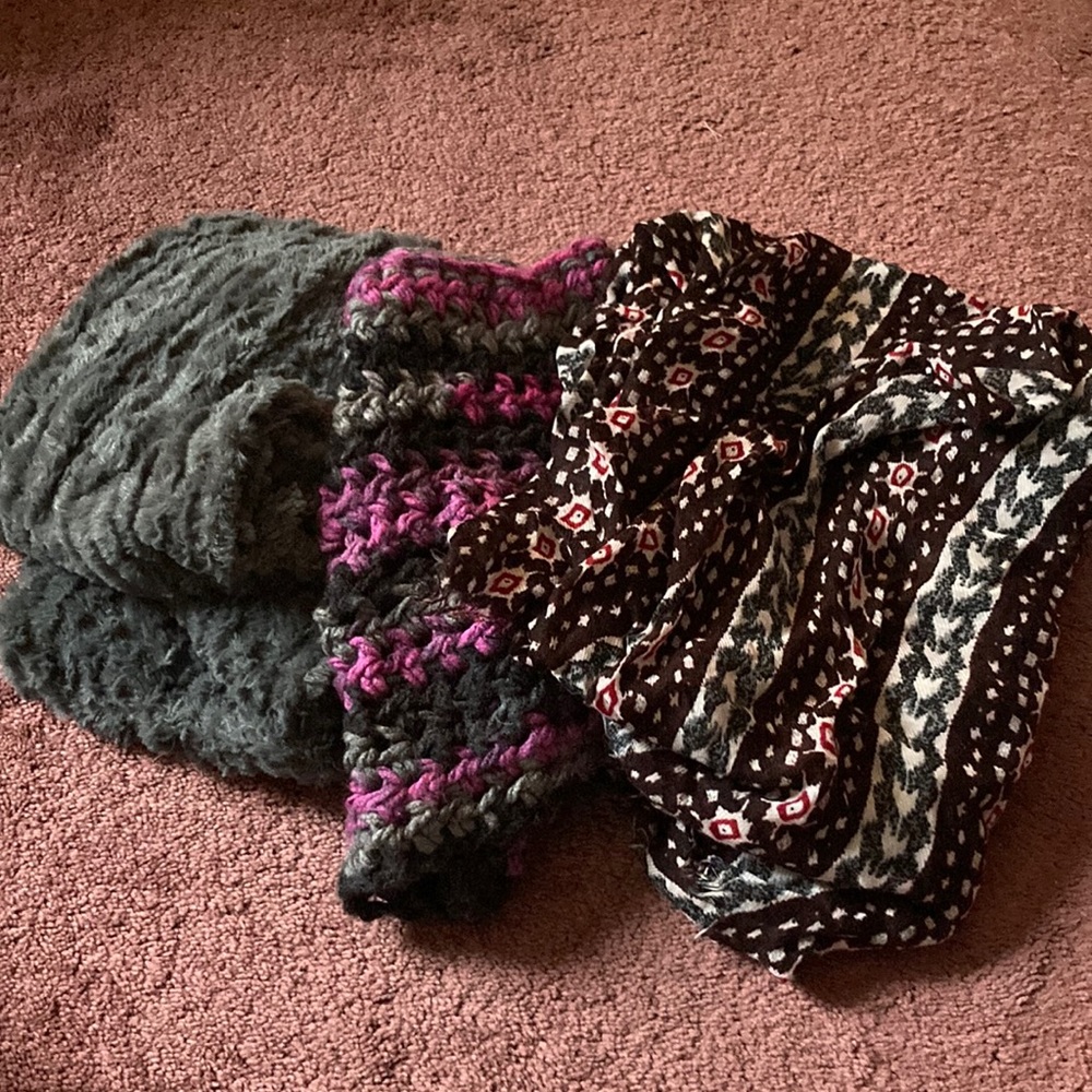 3 Count Assorted Womens Scarves